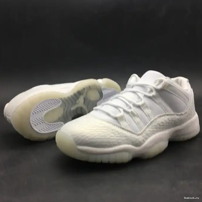 One Kick 11 Air Frost Heiress 897331-100 Low Jordan White 0605